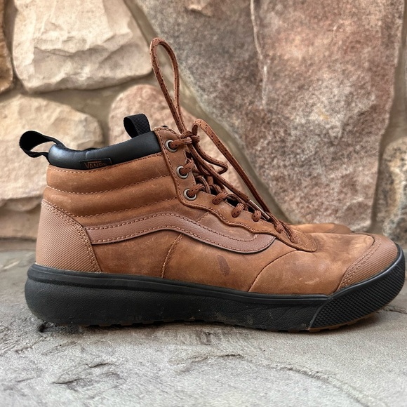 VANS ULTRARANGE HI
MTE DACHSHUND/BLACK UNISEX Leather Sneaker Boot Shoes - Picture 1 of 12